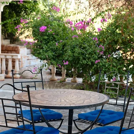 Kaktus Ada * Kaş